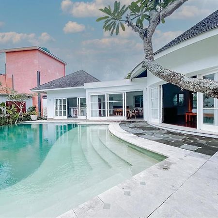 Batu Bolong Residence 坎古 外观 照片